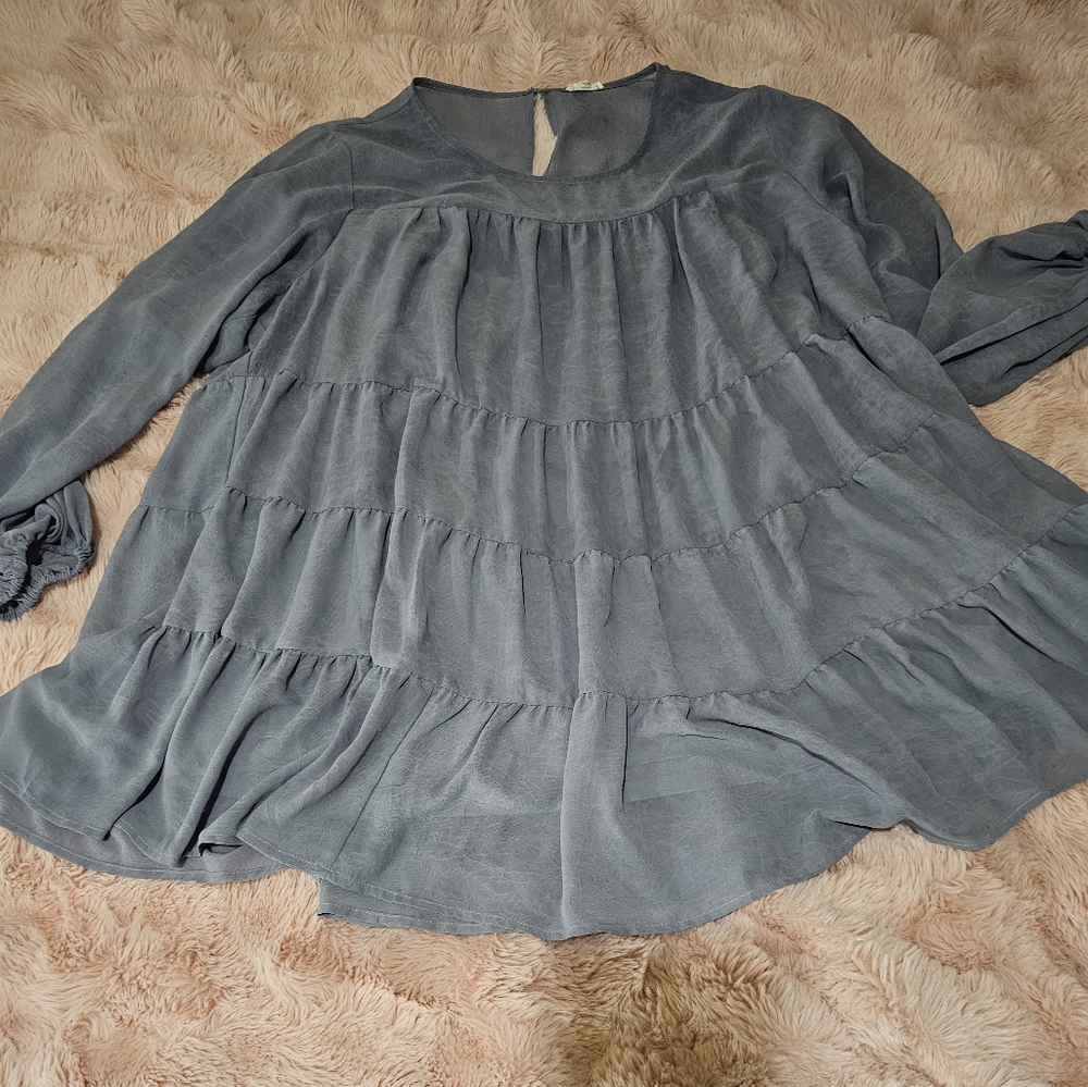 Chic soul stitched on top, cool grey